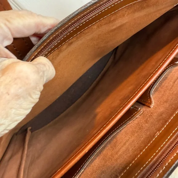 HARTMANN VINTAGE PORTFOLIO LEATHER EXECUTIVE STRUCTURED BRIEFCASE - Picture 7 of 14